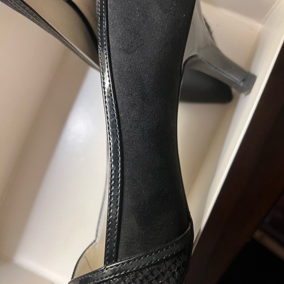 Anne Klein heels - Picture 2 of 5